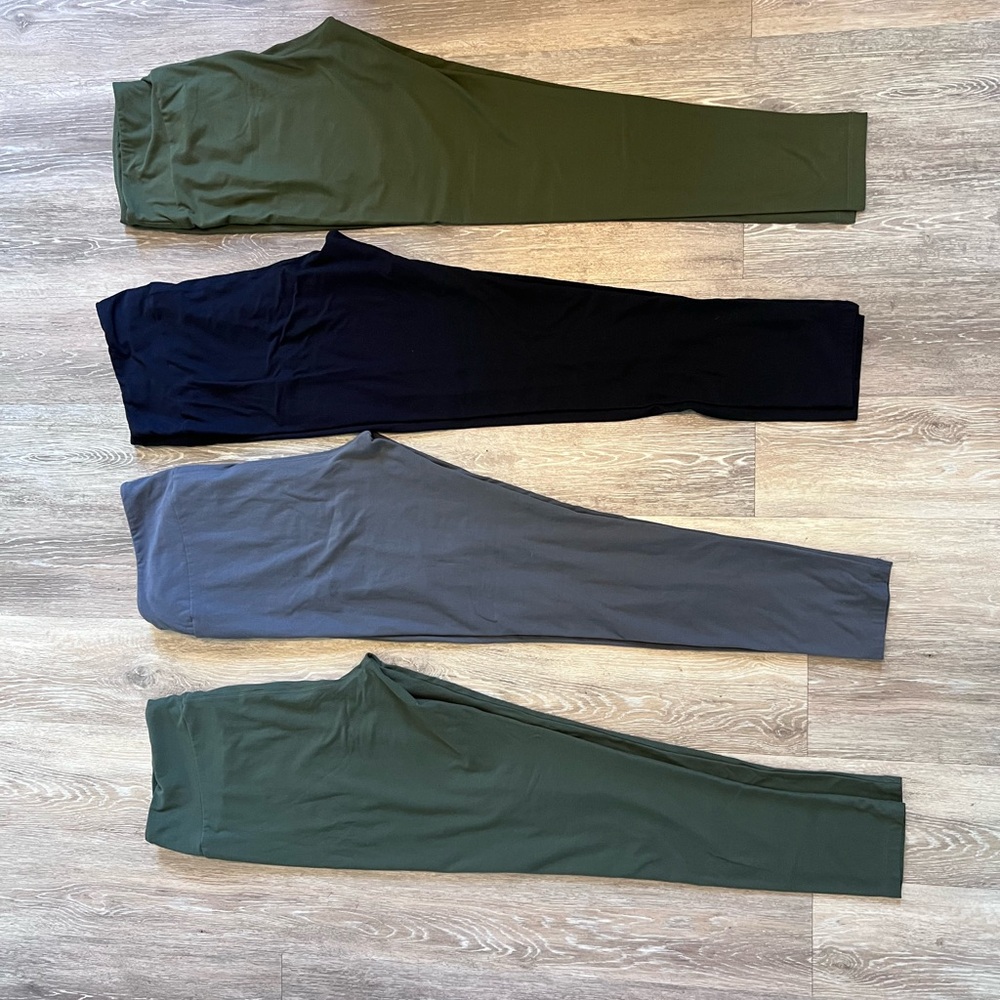 Set of Four LuLa Roe Leggings in Green, Black, and Gray Tall and Curvy